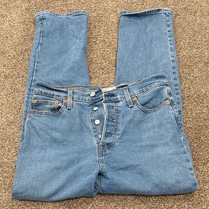 Levi's Wedgie Straight Leg